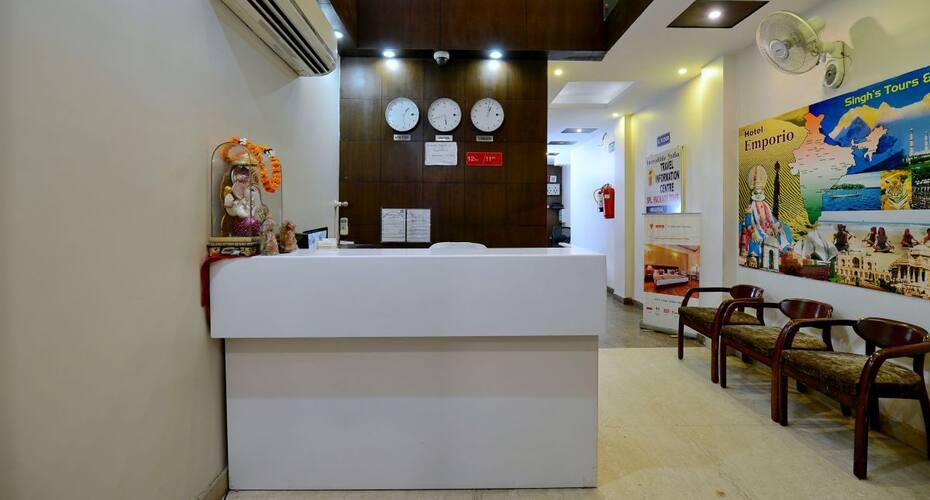 Hotel Emporio, New Delhi 2
